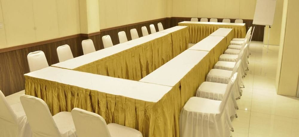 Hotel El Cavana 3*